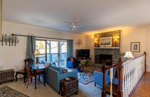 Blowing Rock House | Chetola: Holly 4