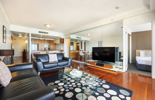 Surfers Paradise Apartment | Chevron Renaissance Ocean Apartment 1303 - Level 30 2 bedrooms