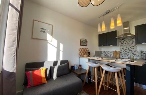 Jaunay-Clan Apartment | Chez Banane - Futuroscope - LaConciergerie