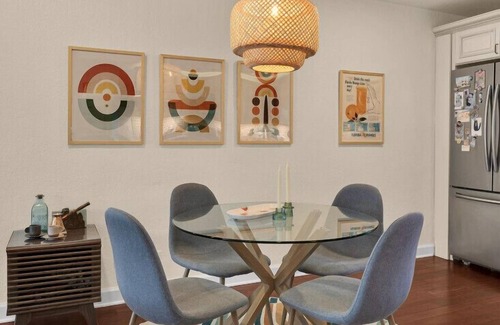 Pompano Beach House | Chez Jasmin: Sunny Home & Hot Tub Minutes to Beach!