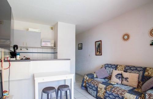 Montpellier Apartment | Chez Juan - Croisette II - Parking & piscine