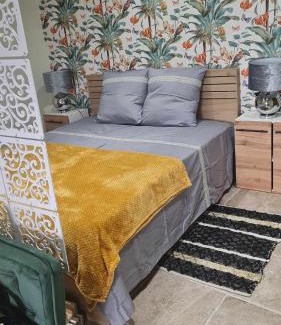 Ledenon Apartment | Chez Karine - Appartement