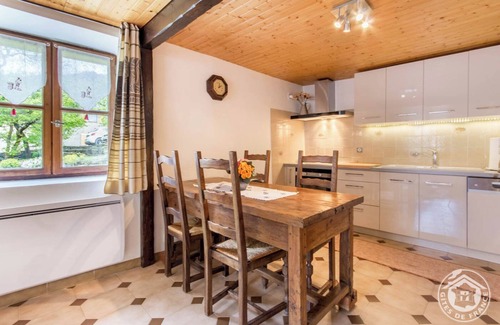Seez House | CHEZ LEONIE - SEEZ - Gîte