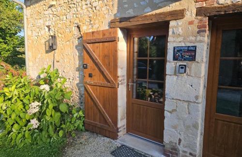 Saint-Martin-sur-Ocre House | Chez les 2 freds