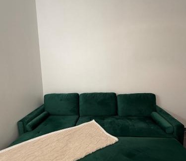 Le Kremlin-Bicetre Apartment | Chez les bibs