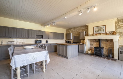 Sud Charente Other | Chez les Rois, Luxe Domaine in La Charente, met 11 Slaapkamers en 9 Badkamers