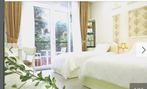 District 4 Hotel | Chez Lotus Rose