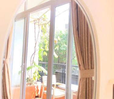 District 4 Hotel | Chez Lotus Rose