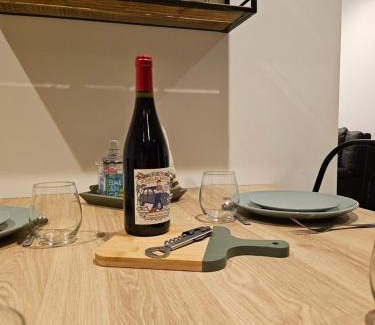 Mouzon House | Chez Mamie Café