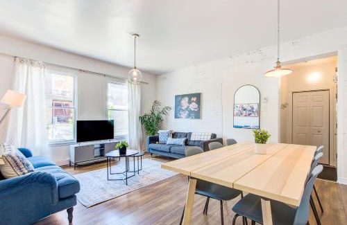 Plateau Mont Royal Apartment | Chez Mont Royal Apartments!