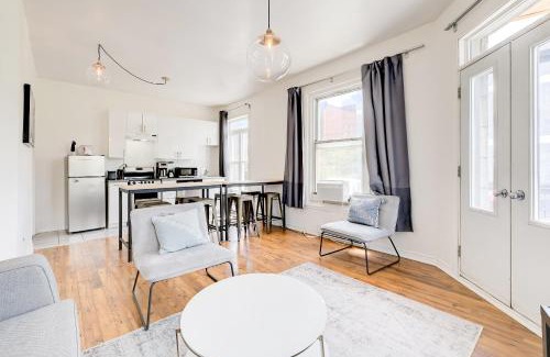 Plateau Mont Royal Apartment | Chez Mont Royal Apartments!