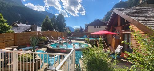 La Grave Apartment | Chez Philippe - Appartements et Chalets - Panoramic Village vue Glaciers