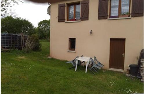 Oradour-sur-Glane House | Chez Yannick