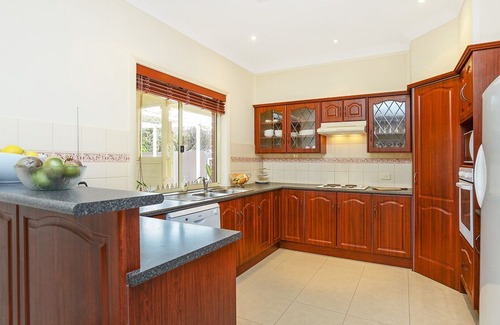 Port Elliot House | Chibnall Luxury accomodation central Port Elliot