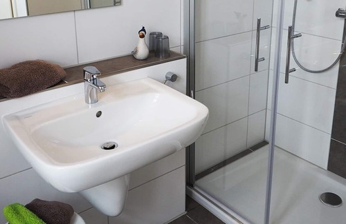 Borkum Apartment | Chic 1 BR on Borkum