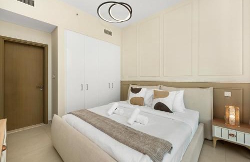 Bur Dubai Apartment | Chic 1BR in Downtown Dubai-Direct access to Dubai Mall