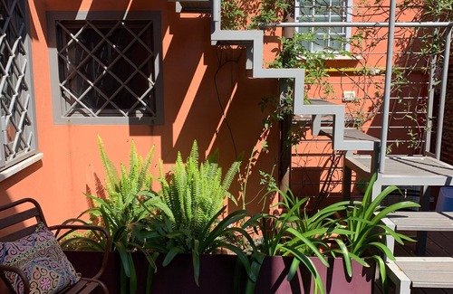 Trastevere House | Chic and quiet Trastevere apparment with magnificent terrace and views.