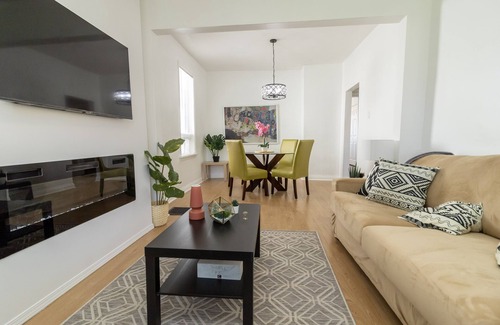 Winnipeg House | Chic and stylish 2 bedroom house in Winnipeg