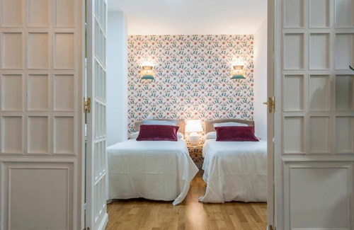 Pacifico Apartment | CHIC APARTAMENT RETIRO PARK I - SWIMMING POOL - ElevenHost