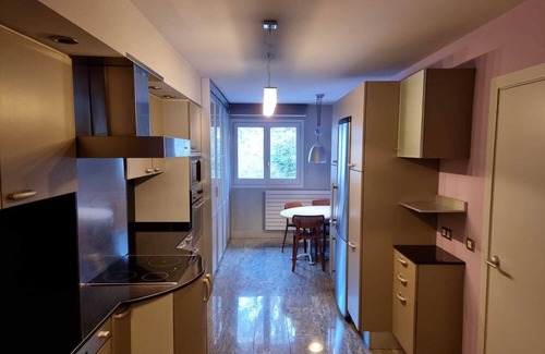 Engolasters Apartment | Chic apartment with panoramic view HUT 008087