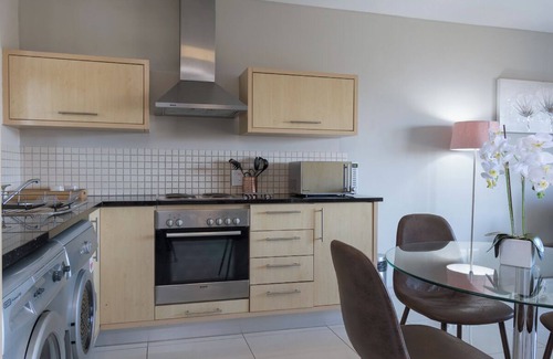 Century City Apartment | Chic apartment with 1 bedroom and WiFi, fitness room in delightful Cape Town