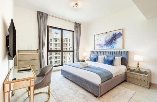 Umm Suqeim 3 Apartment | Chic Apartment with Balcony & Views