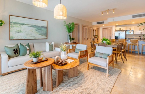 Cap Cana Marina Apartment | Chic apt with ocean view at Punta Palmera BB