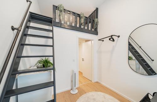 Landstrasse Hostel | Chic Central City Rooms by Home2