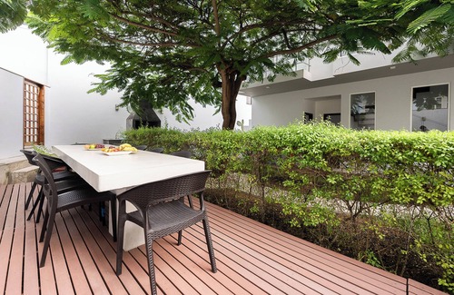 Puerto Ayora Apartment | Chic City Gateway: Spacious modern apartment in the Heart of Puerto Ayora