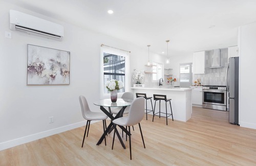 Eagle Rock House | Chic Comfort Meets Prime Location Mid-Term Rental in the Heart of Eagle Rock