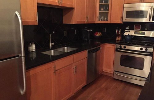 Downtown Kansas City Condo | Chic Condo. Best Location in Town.