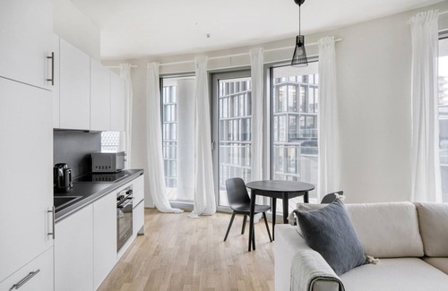 Favoriten Apartment | Chic Favoriten 1BR w/Gym & Lounge, walk to Hauptbahnhof, by Blueground