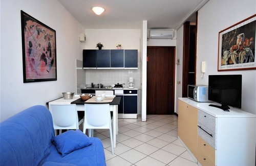 Lignano Riviera Apartment | Chic holiday apartment with shared pool