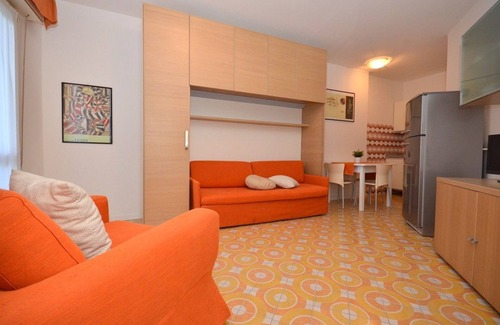 Lignano Riviera Apartment | Chic holiday apartment with shared pool