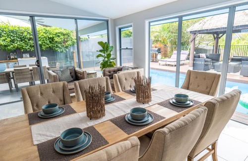 Miami House | Chic Miami 4BR Retreat with Swimming Pool & BBQ