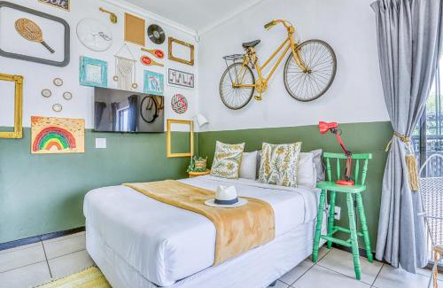 The Reeds Apartment | Chic Midtown Studio-1 Bed-solar-pool-fibre-samrand