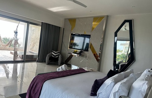 Cancun Resort | Chic resort with unique interior and plunge pool in fabulous Cancún