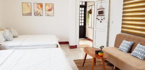 Hue City Centre Apartment | Chic Studio Homestay