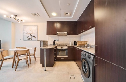 Bur Dubai Apartment | Chic Studio in Sky Gardens, DIFC | Prime Location