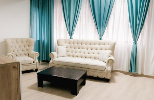 Sector 3 Apartment | Chic Studio