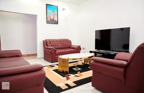 Kribi Villa | Chic villa with pool