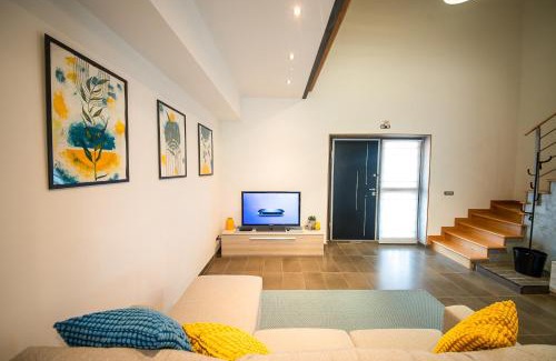 Introdacqua House | Chico's House - Free Bike Parking - 5 minutes from Sulmona