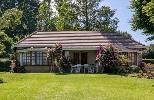 Himeville House | Chikanka