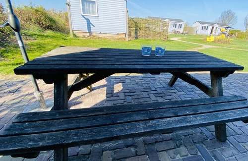 Meliskerke House | Child friendly 4-person mobile home on a farm campsite near Zoutelande
