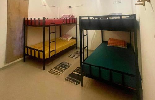 Dickwella Hostel | Chilli Croc CoLiving Hiriketiya