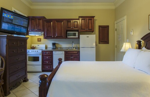Saint John Apartment | Chipman Hill Suites on Union