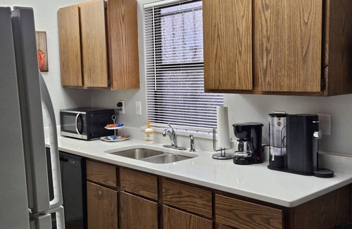 Chisholm Creek Condo | Chisholm Midterm Townhouse.nAdults Only