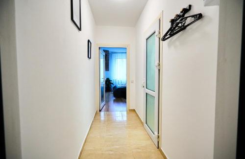 Chisinau Apartment | Chisinau Airport Zone Studio Cozy & Connected