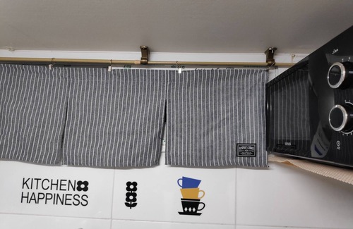 Mapo House | Cho's Hongdae house - a big & spacious house being available for 12 guests.