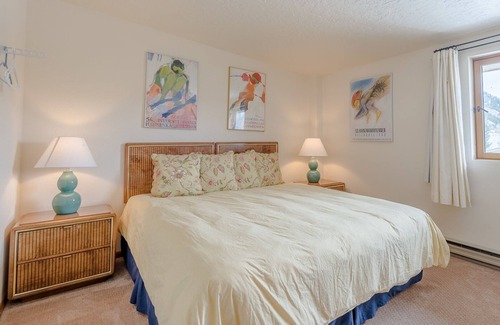 Ketchum Condo | Christophe Condo 609AB -With Year-round Outdoor Pool, Hot Tub, Bald Mt. Views